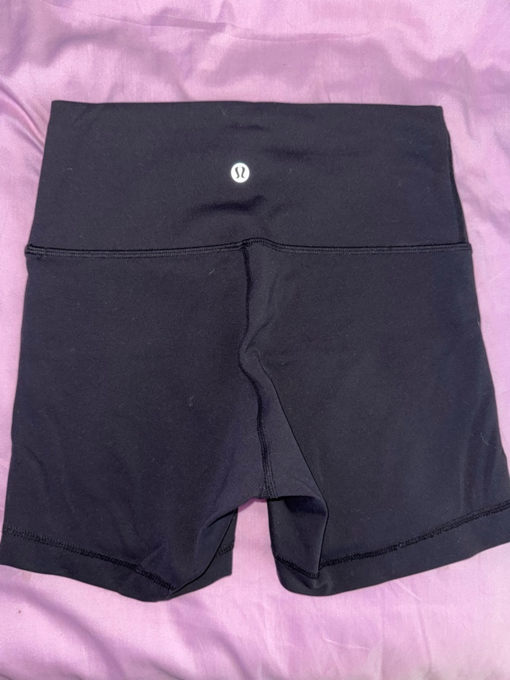 Lululemon Wunder Train High-Rise Short 4”